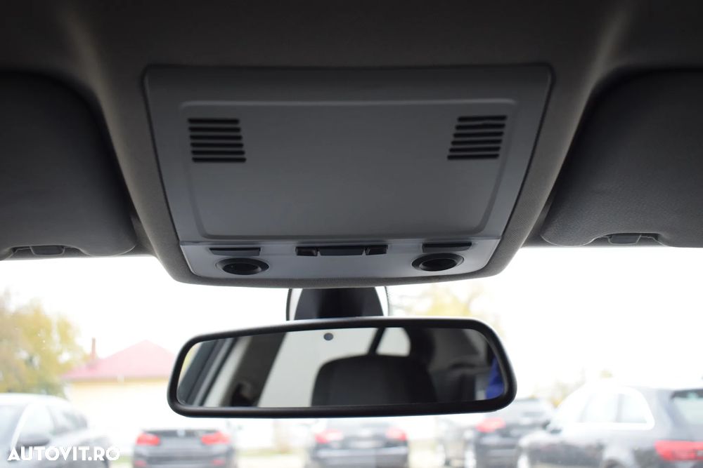 BMW Seria 3 320d DPF - 37