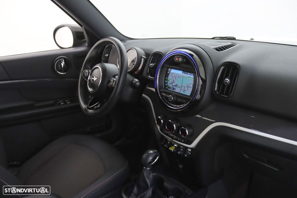 MINI Countryman Cooper SE ALL4 Auto - 5