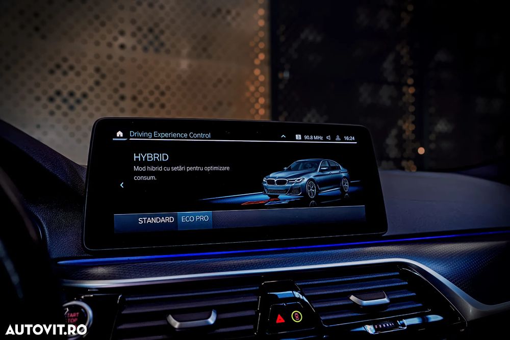 BMW Seria 5 530e AT PHEV - 35