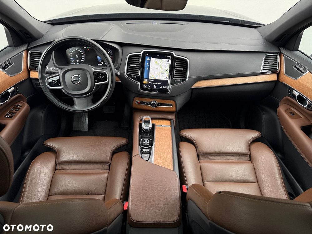 Volvo XC 90 - 17