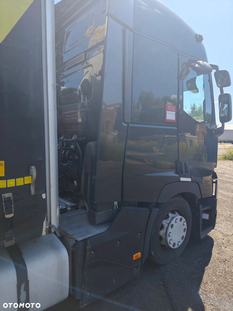 Renault RENAULT T - 3