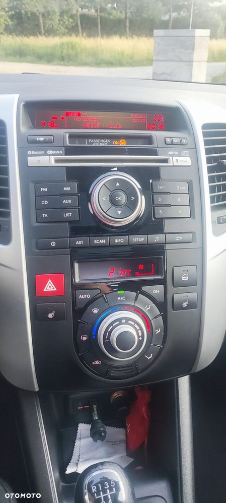 Kia Venga - 29