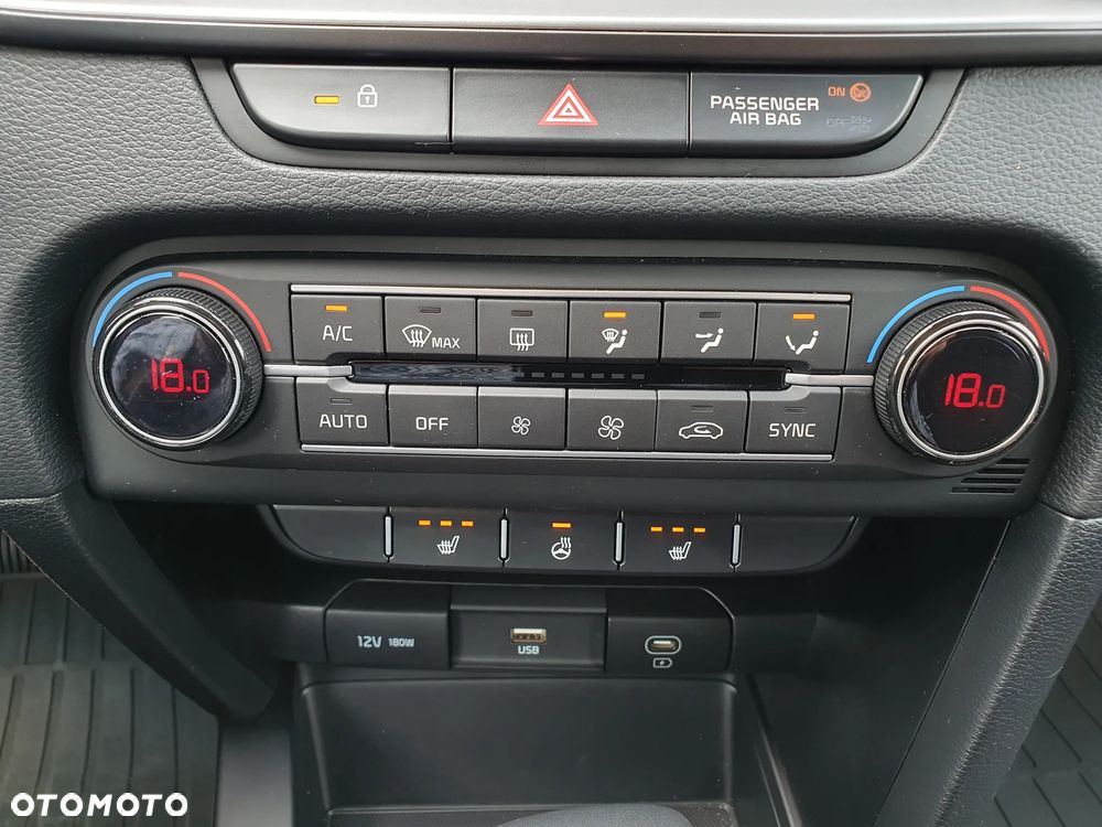 Kia XCeed 1.6 T-GDI M DCT - 39