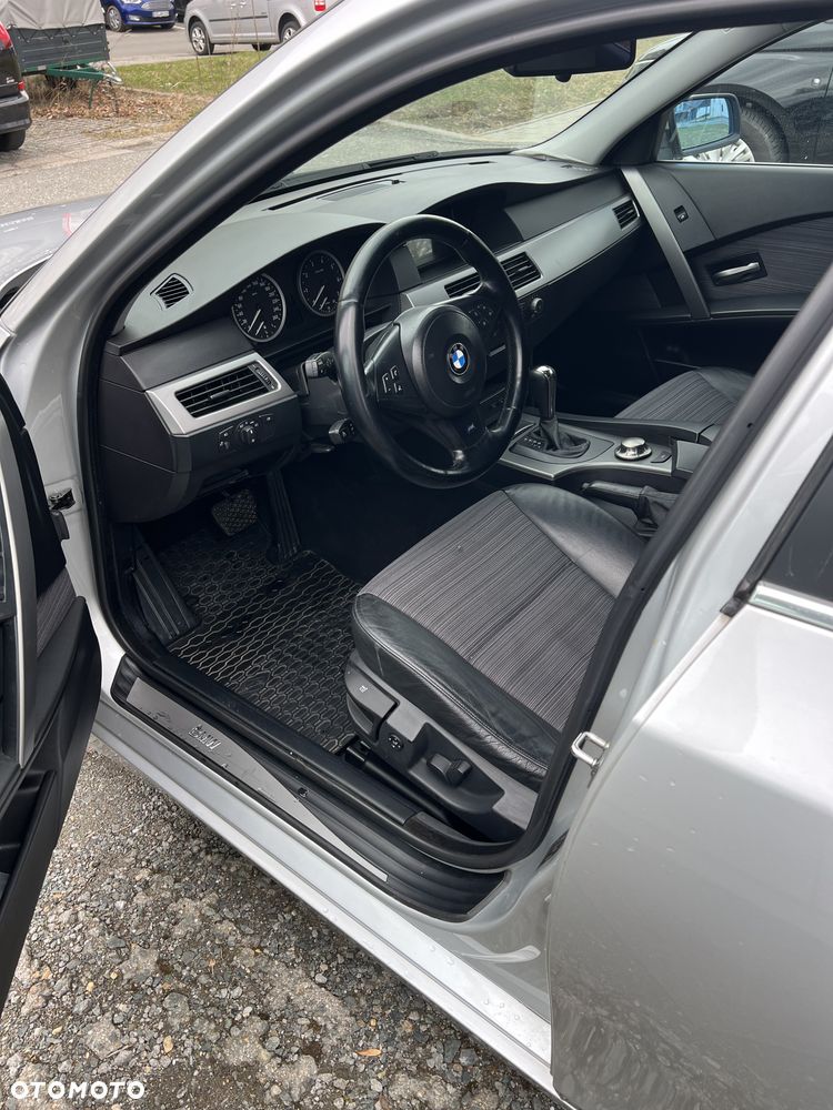 BMW Seria 5 - 24