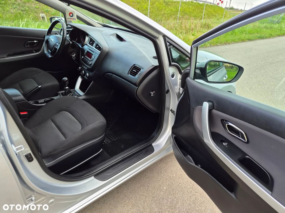 Kia Ceed 1.6 CRDi L - 14