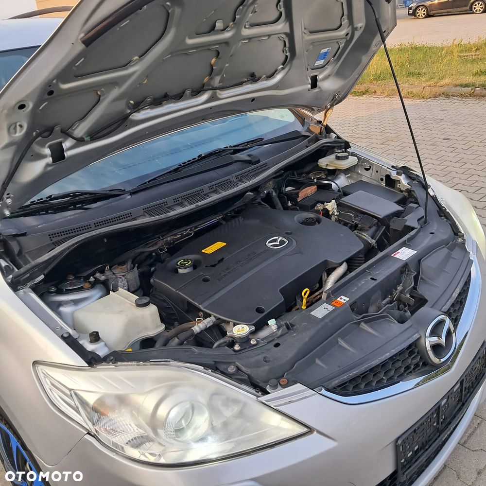 Mazda 5 - 14