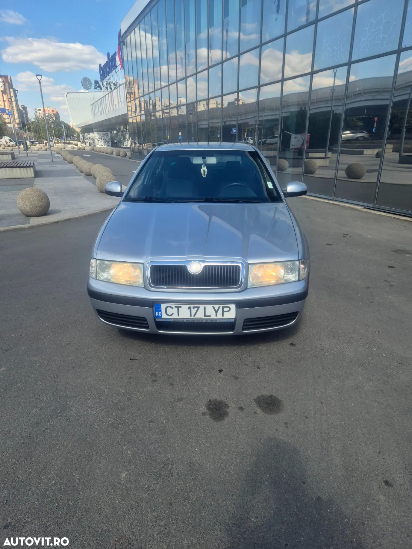 Skoda Octavia 1.4 MPI Drive - 2