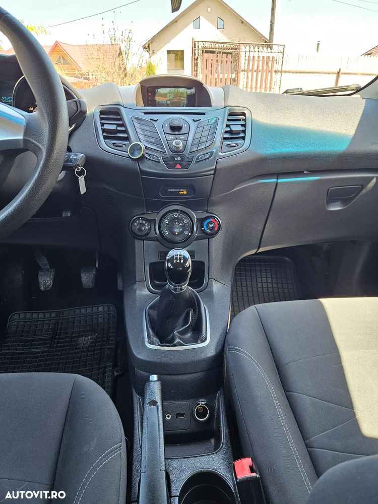Ford Fiesta 1.5 TDCi Trend - 14