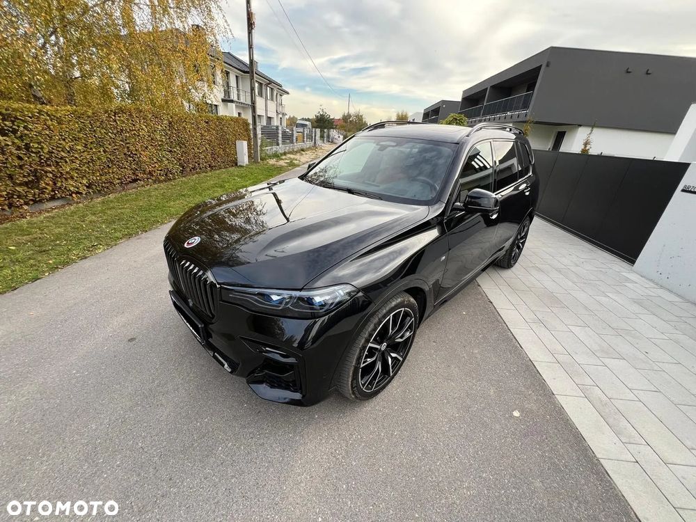 BMW X7 M50d sport - 33