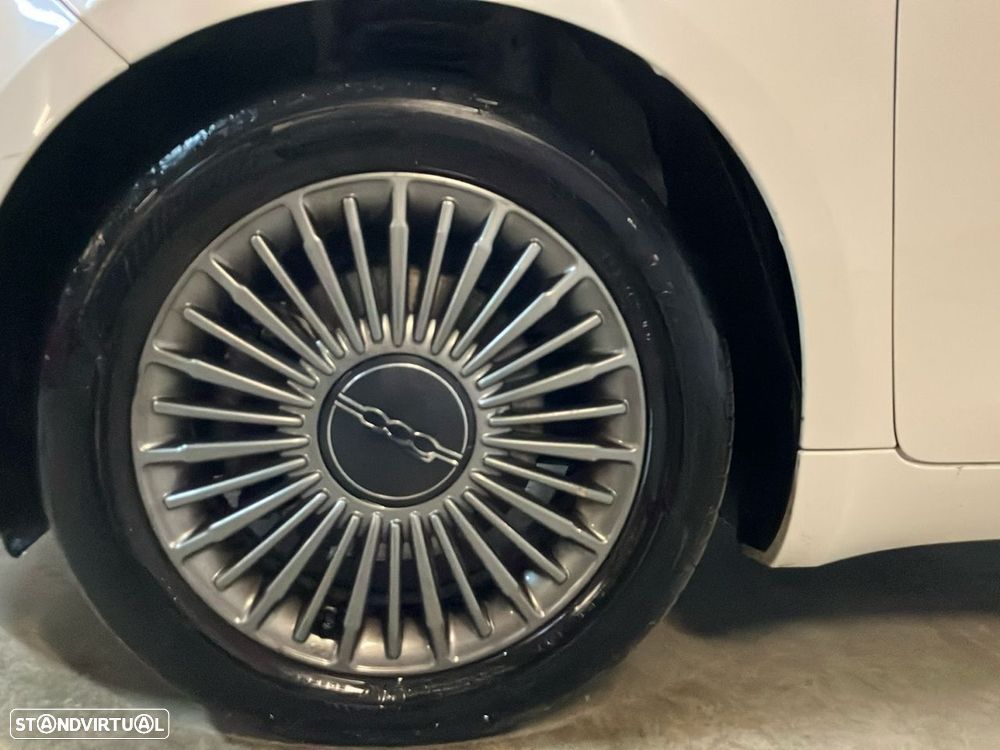 Fiat 500e - 10
