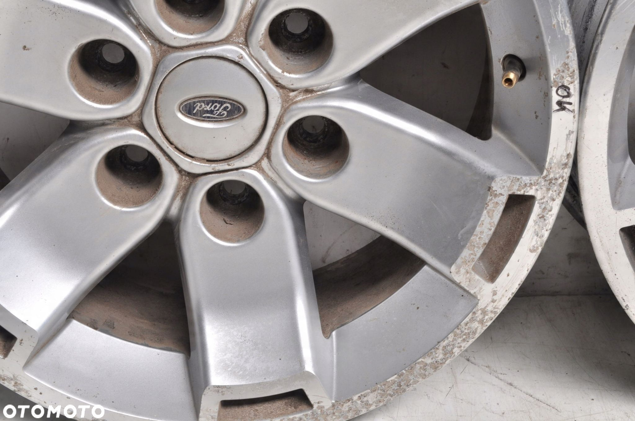 FORD RANGER FELGI ALUMINIOWE 16'' 6x139.7 9965727060B - 9