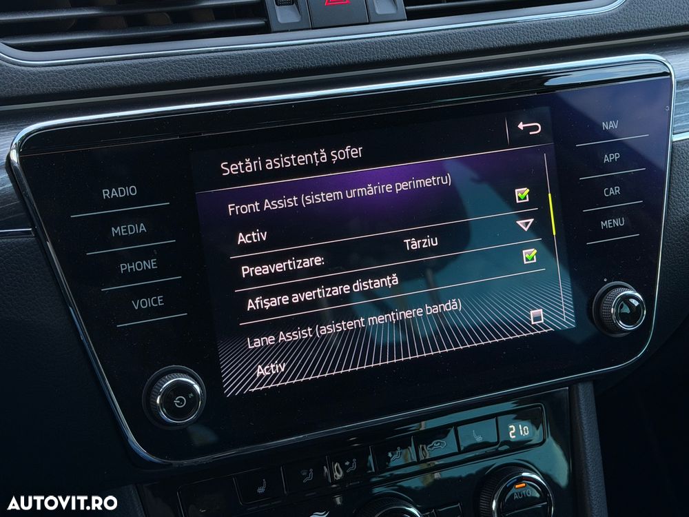 Skoda Superb 1.6 TDI DSG Style - 34