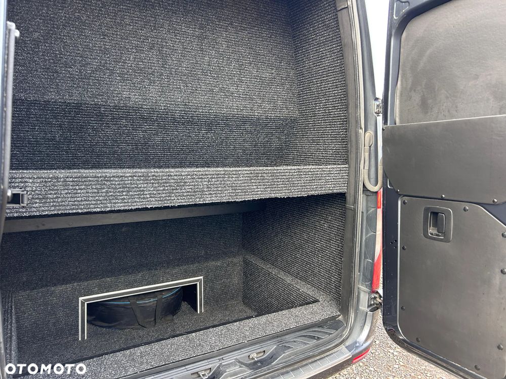 Mercedes-Benz Sprinter 519 - 8