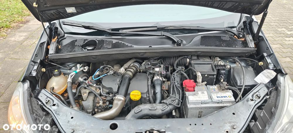 Dacia Lodgy dCi 110 Stepway Celebration - 20