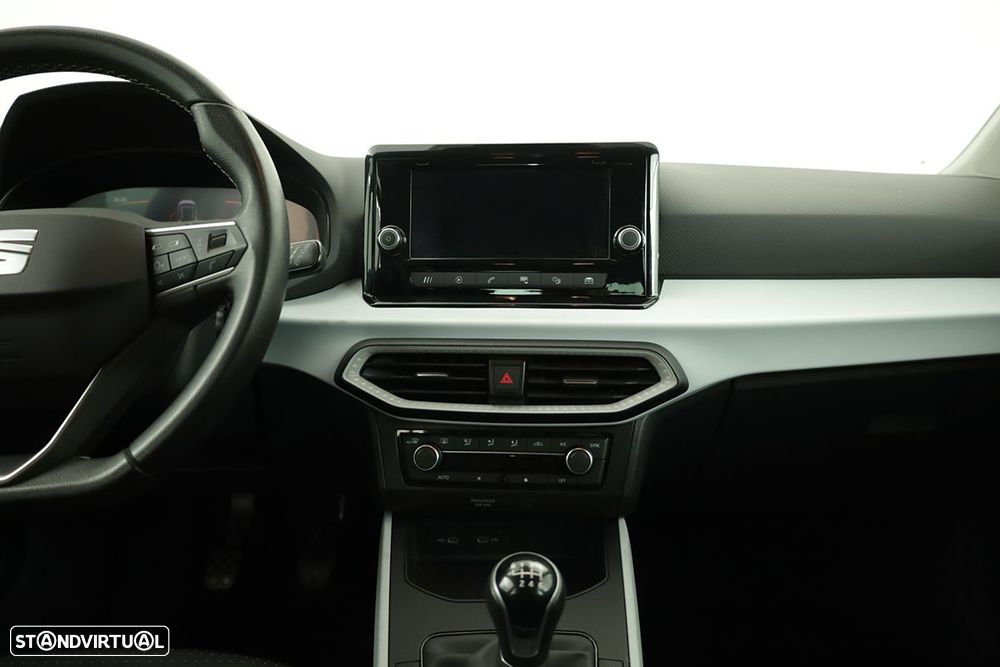 SEAT Arona 1.0 TSI FR - 9