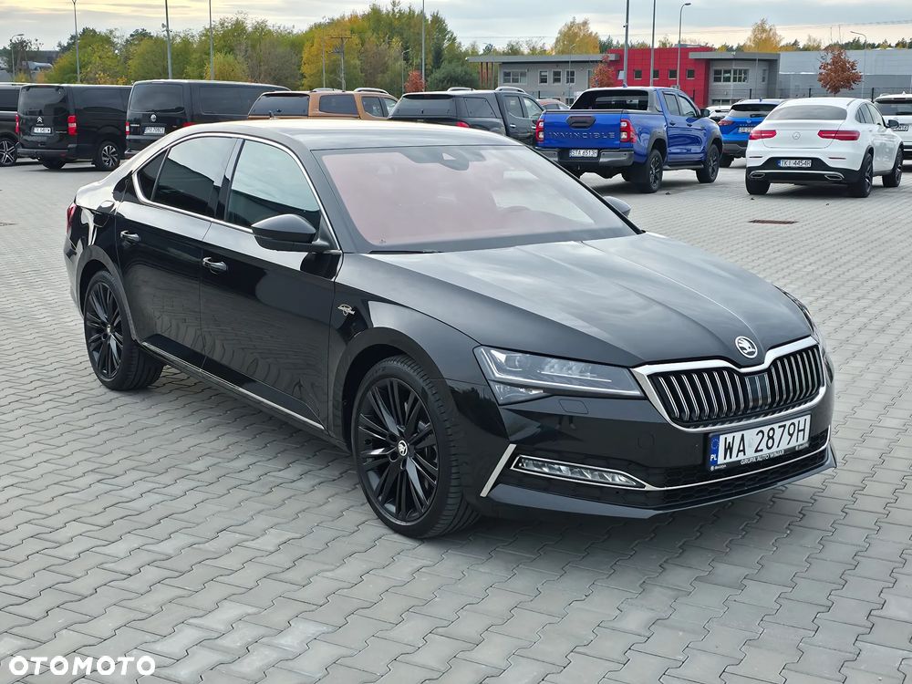 Skoda Superb 2023 photo 2
