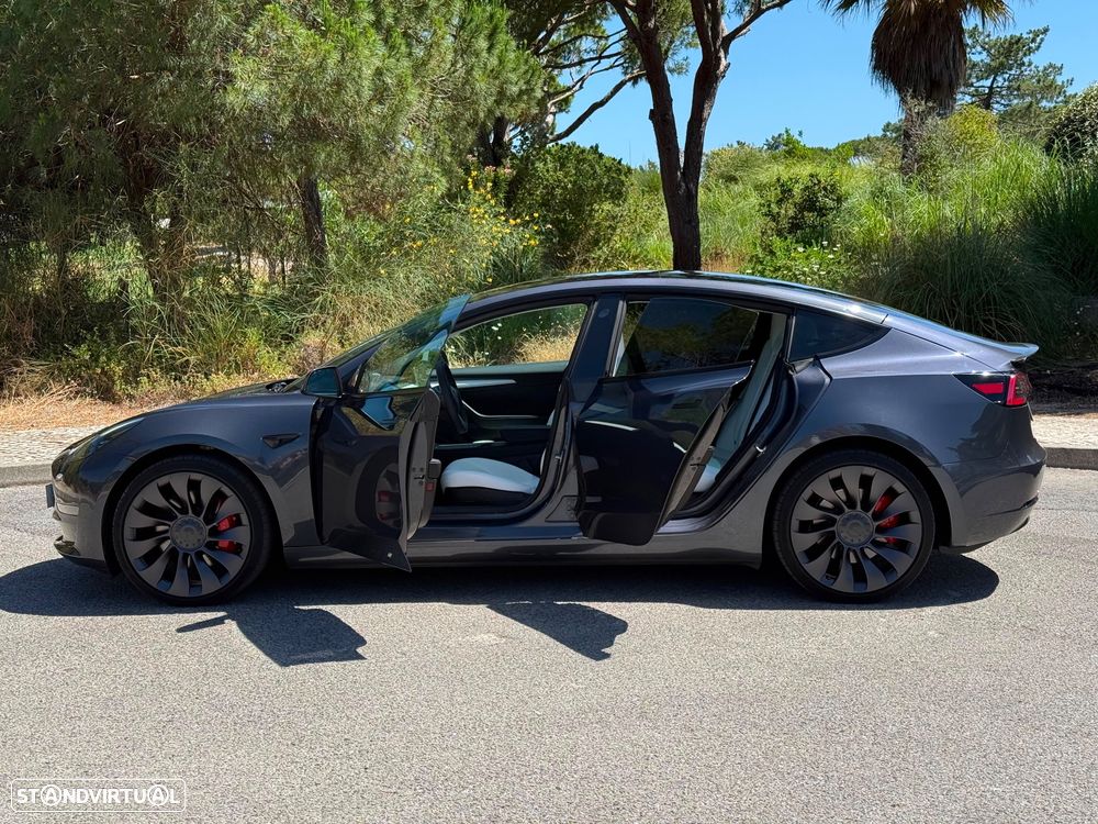 Tesla Model 3 Long Range AWD Dual Motor Performance - 13