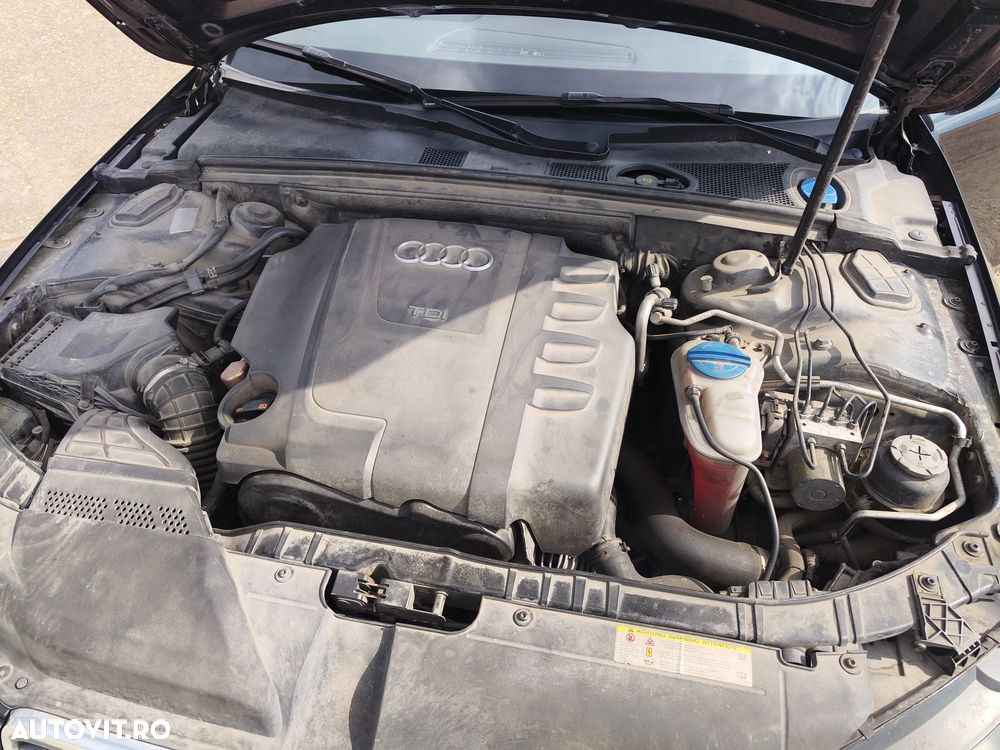 Audi A4 2.0 TDI Quattro - 9