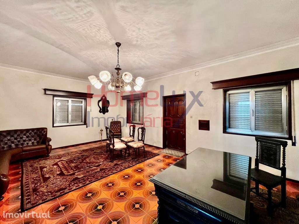 Moradia T4 em São Pedro da Cova - Grande imagem: 4/51