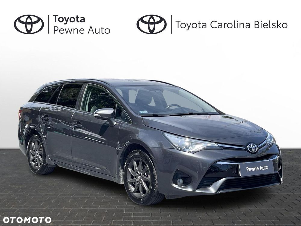 Toyota Avensis - 28