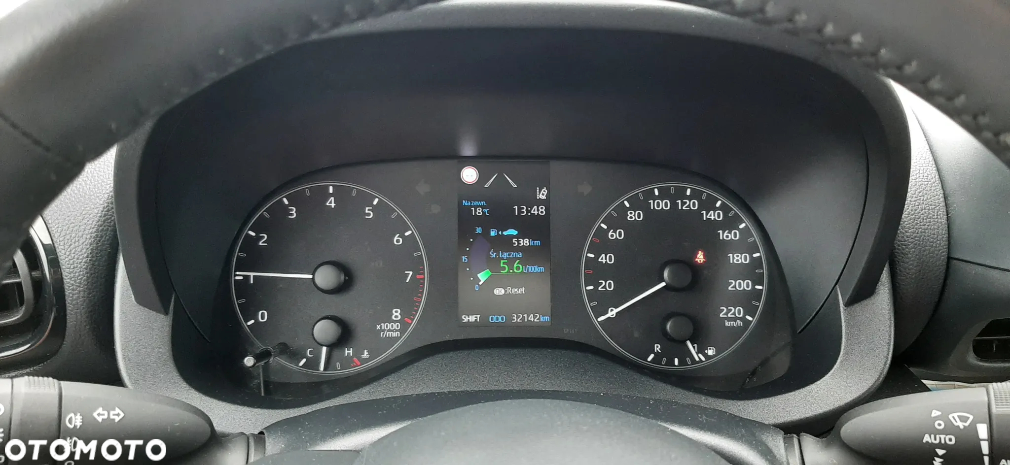 Toyota Yaris 1.5 Comfort - 11