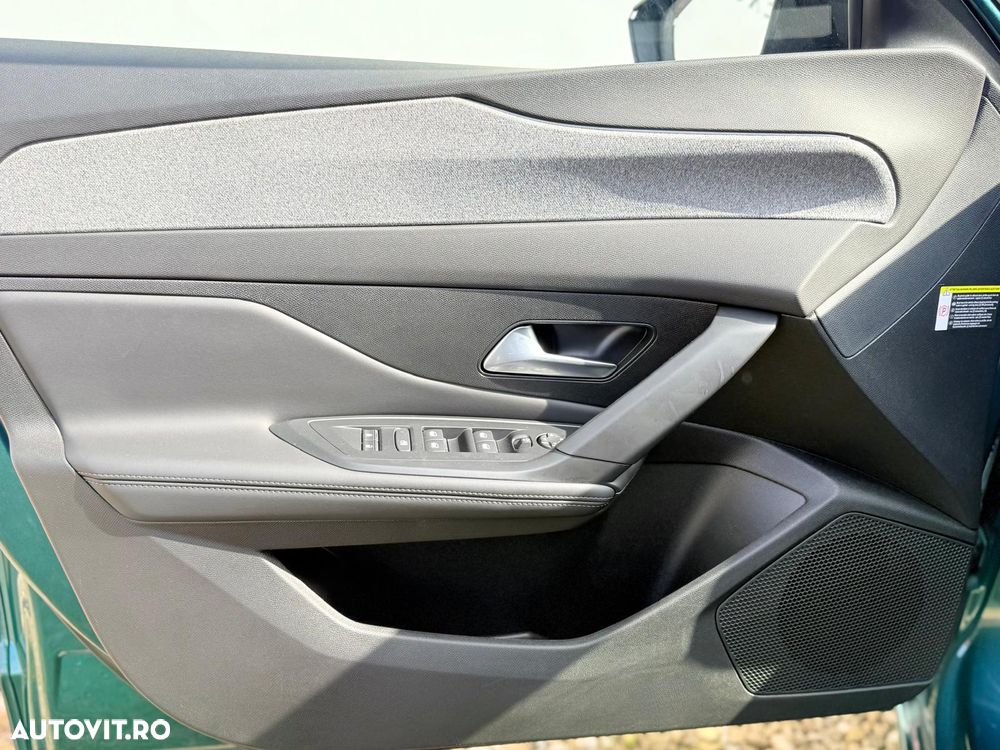 Peugeot 308 1.5L BlueHDI 130 S&S EAT8 Style - 34
