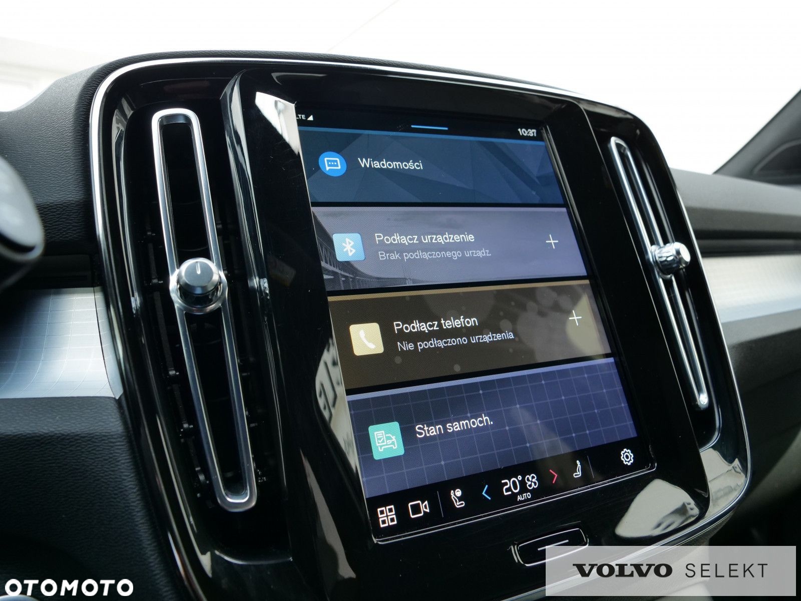 Volvo XC 40 - 21