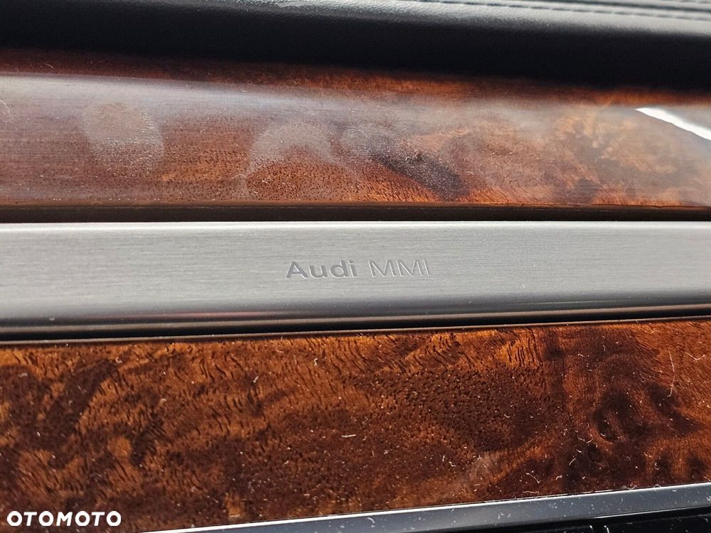 Audi A8 - 37