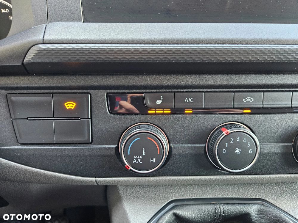 Volkswagen Transporter 2.0TDI 150KM - 14