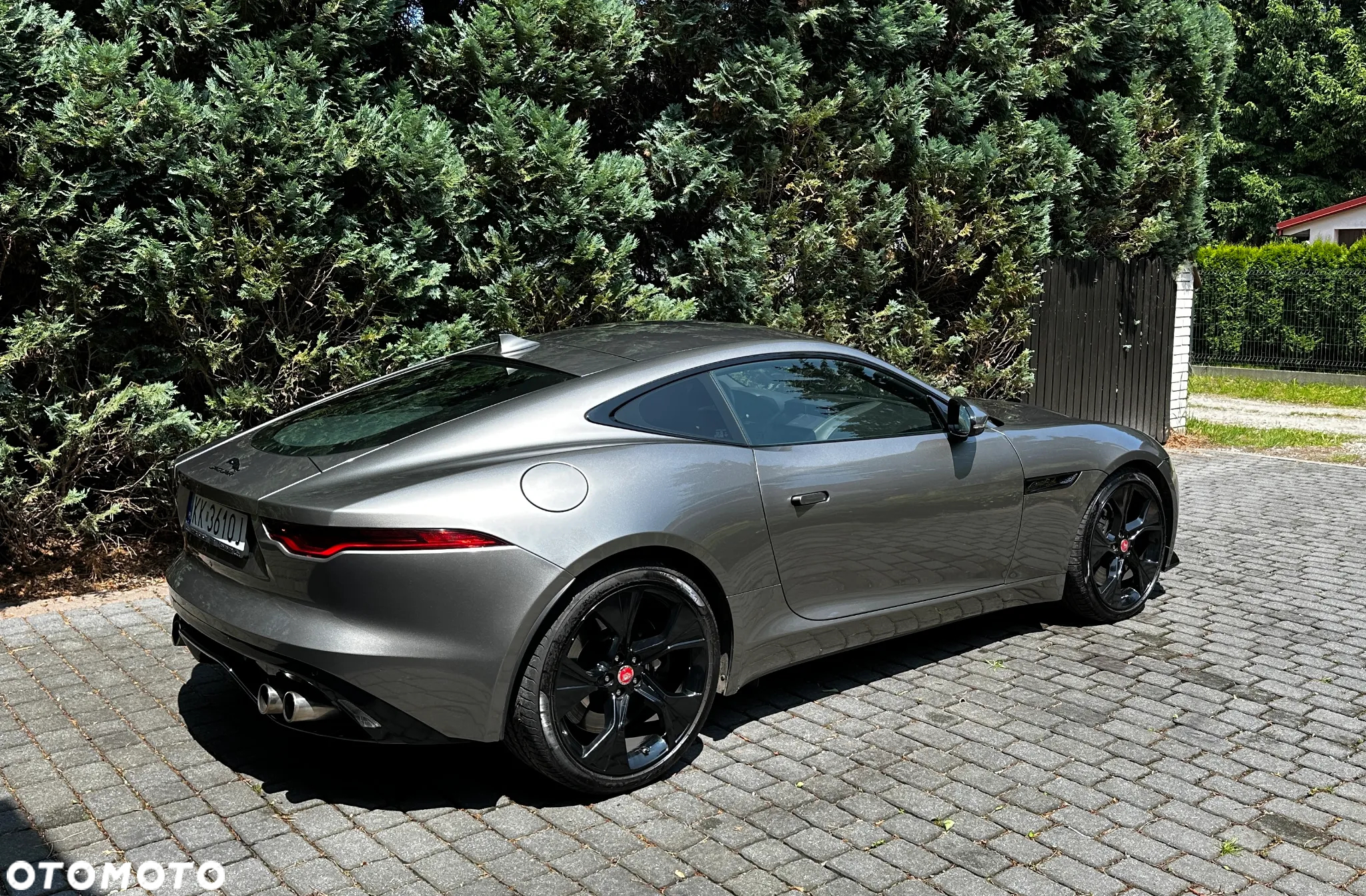Jaguar F-Type Coupe P450 First Edition - 13