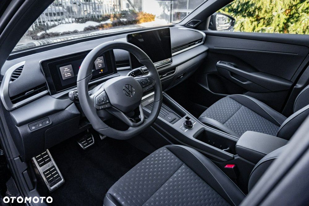 Volkswagen T-Roc - 16