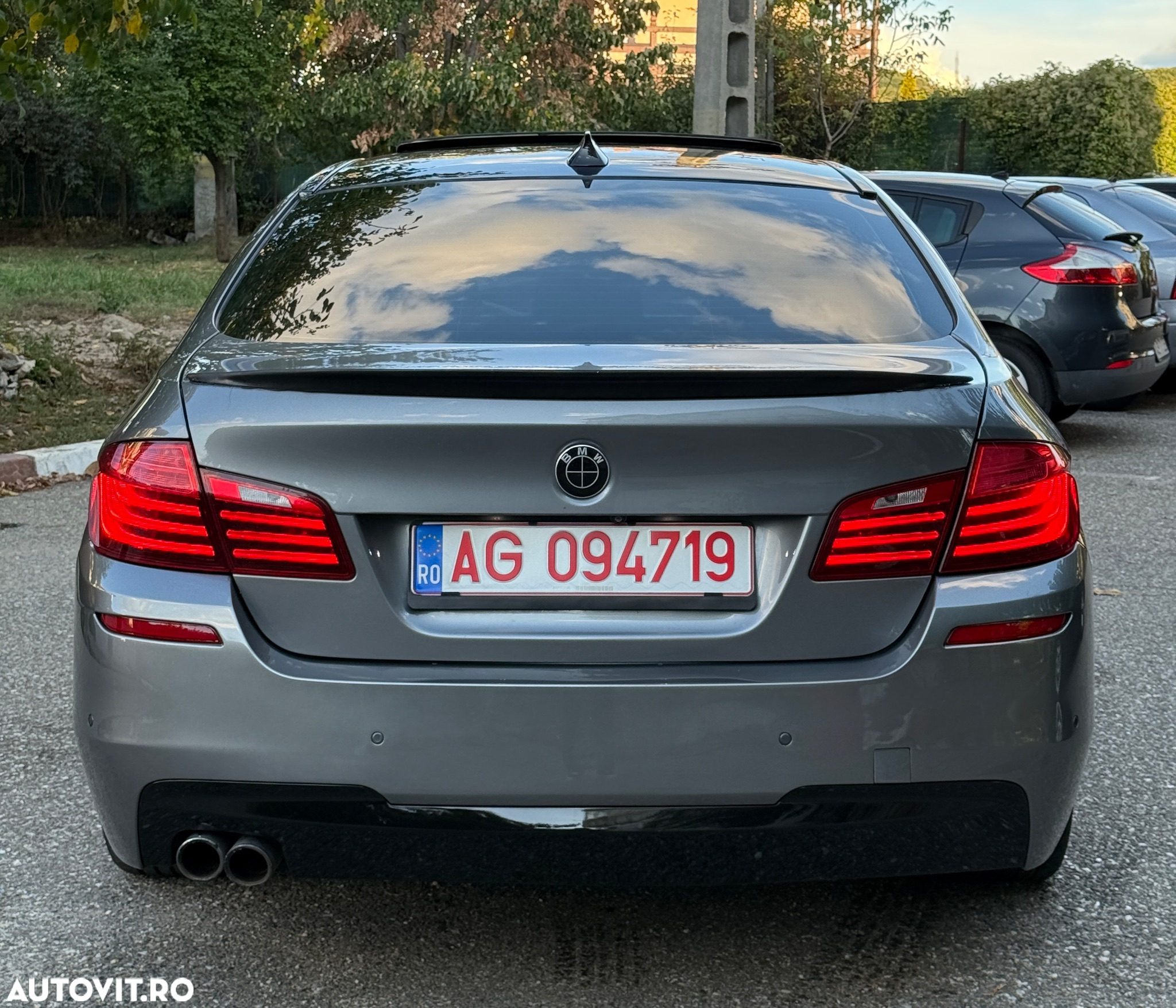 BMW Seria 5 520d - 5