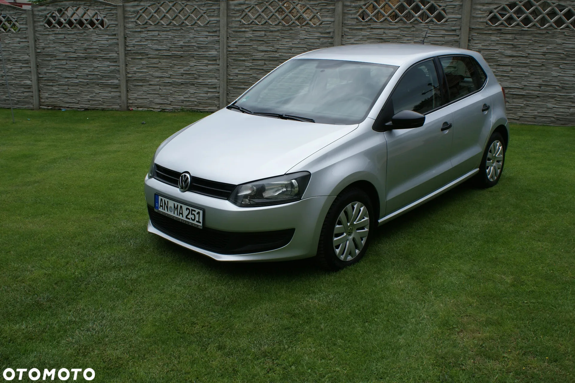Volkswagen Polo 1.6 TDI Black/Silver Edition - 9