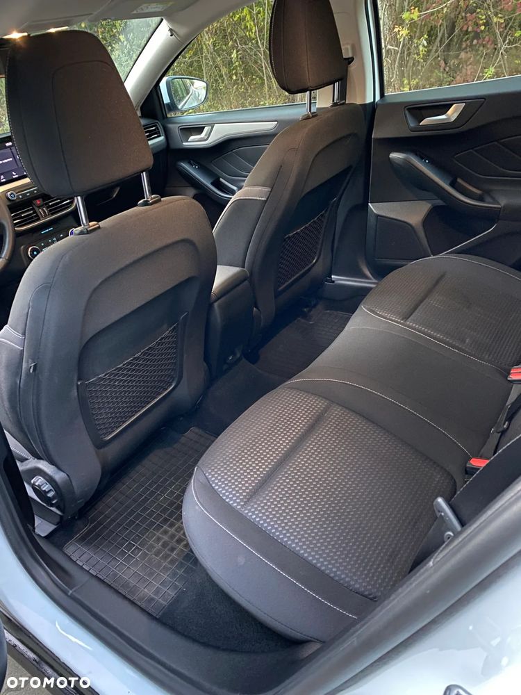 Ford Focus 1.5 EcoBlue Active - 9