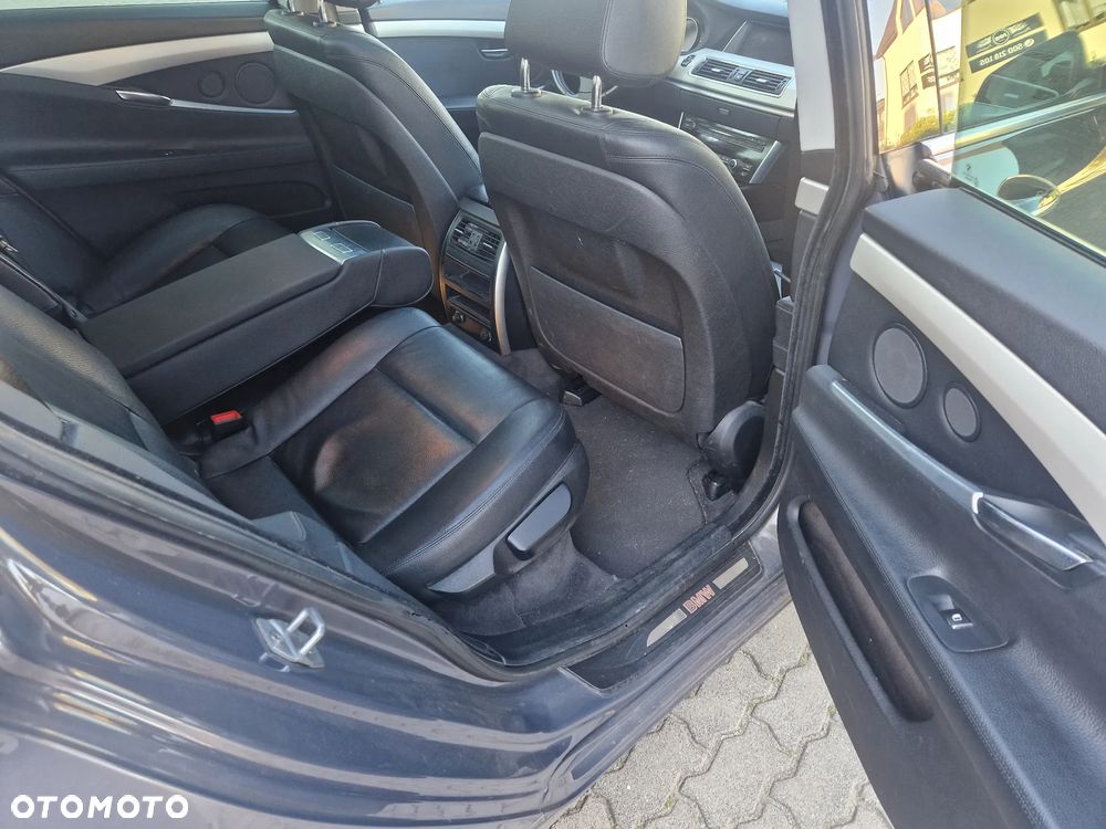 BMW 5GT 520d - 12
