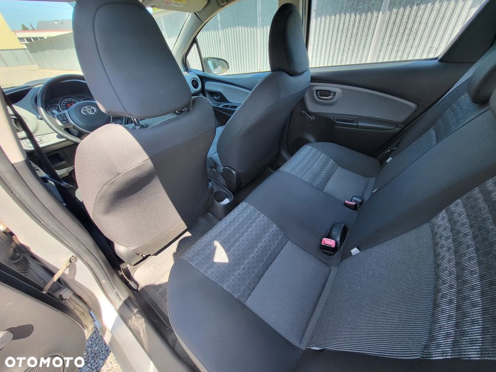 Toyota Yaris 1.33 Active - 27
