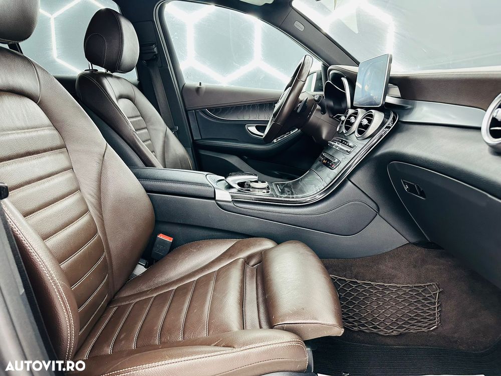 Mercedes-Benz GLC - 17