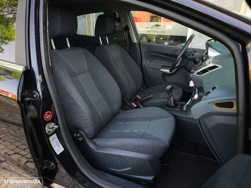 Ford Fiesta 1.25 Titanium - 17