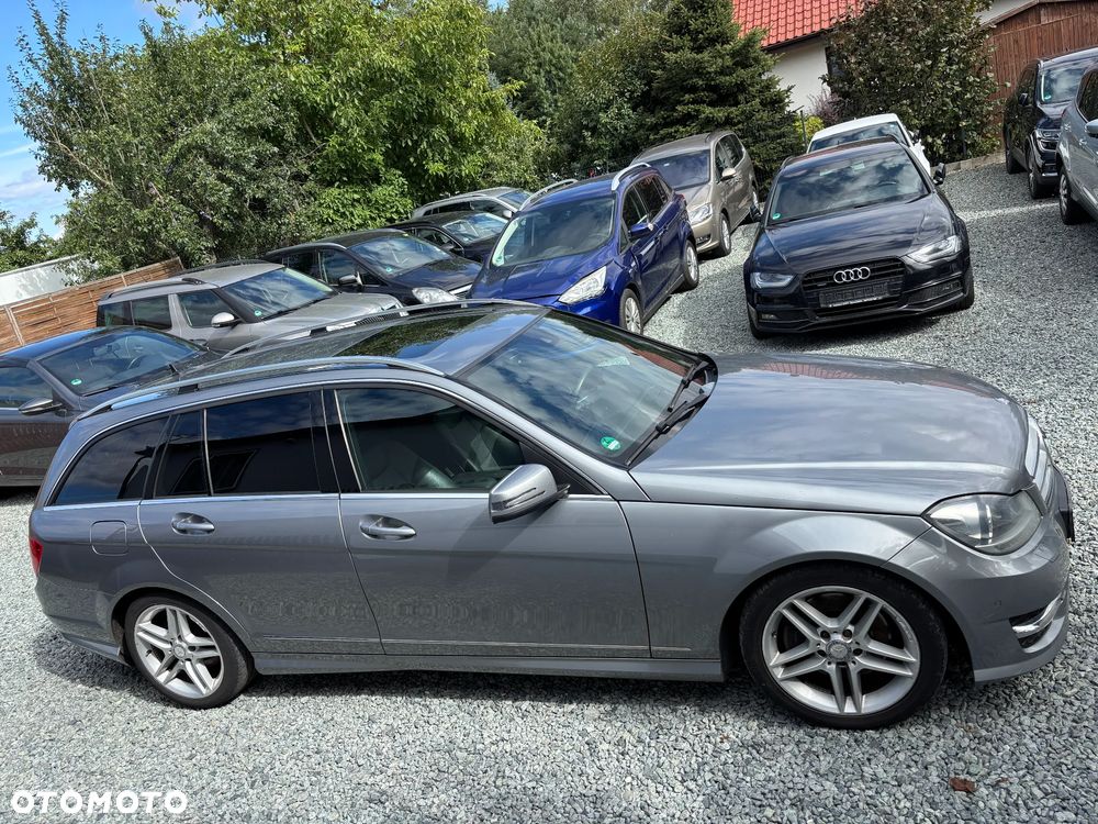 Mercedes-Benz Klasa C 250 (BlueTEC) d 4Matic 7G-TRONIC AMG Line - 4