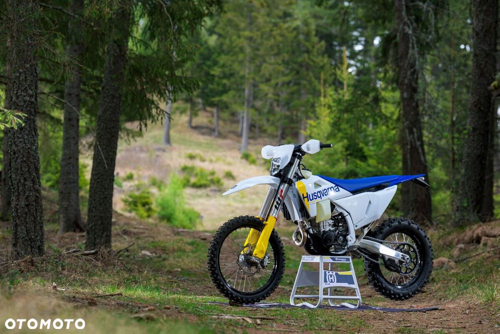 Husqvarna FE - 17