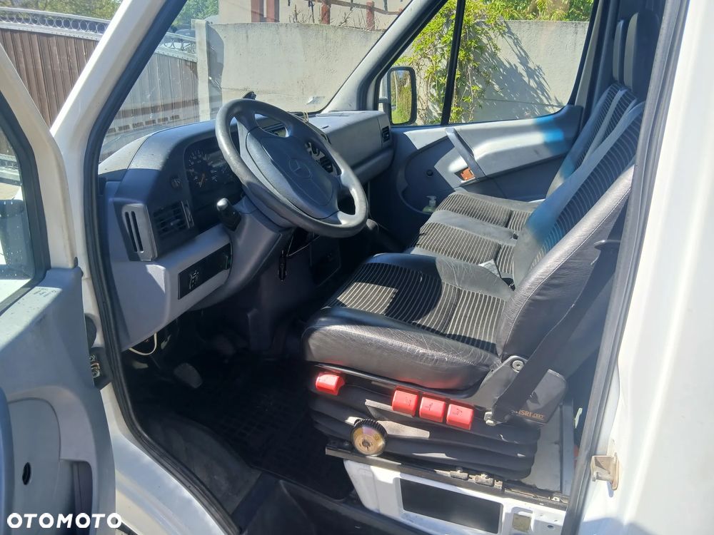 Mercedes-Benz sprinter - 7