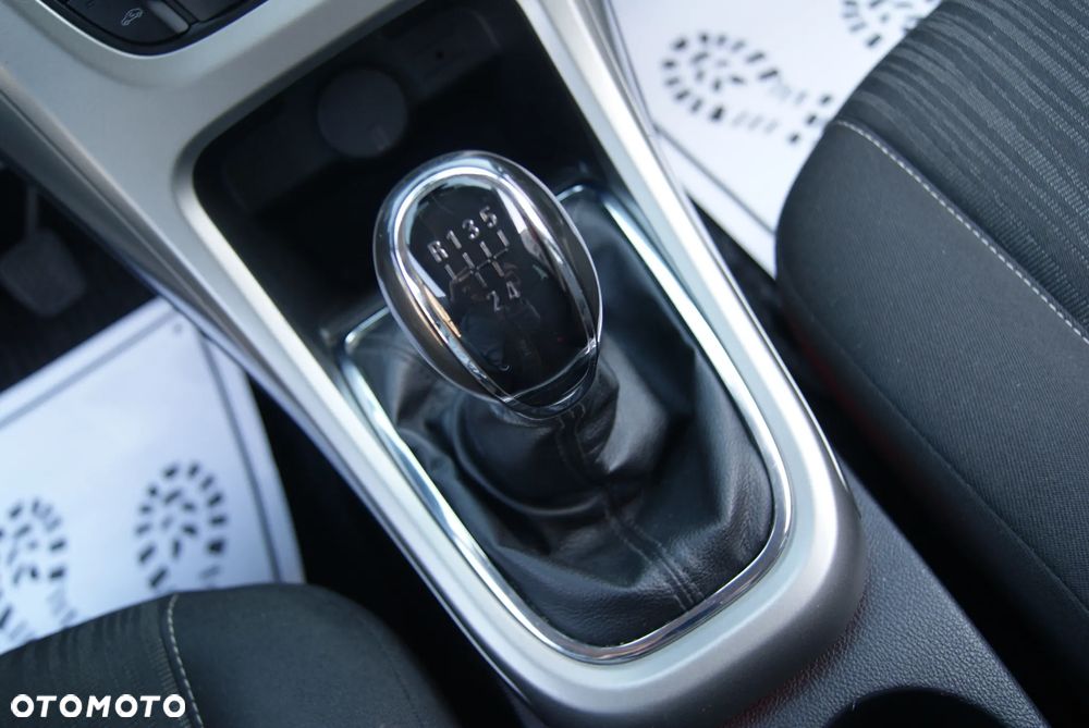 Opel Astra 1.4 ecoFLEX - 31