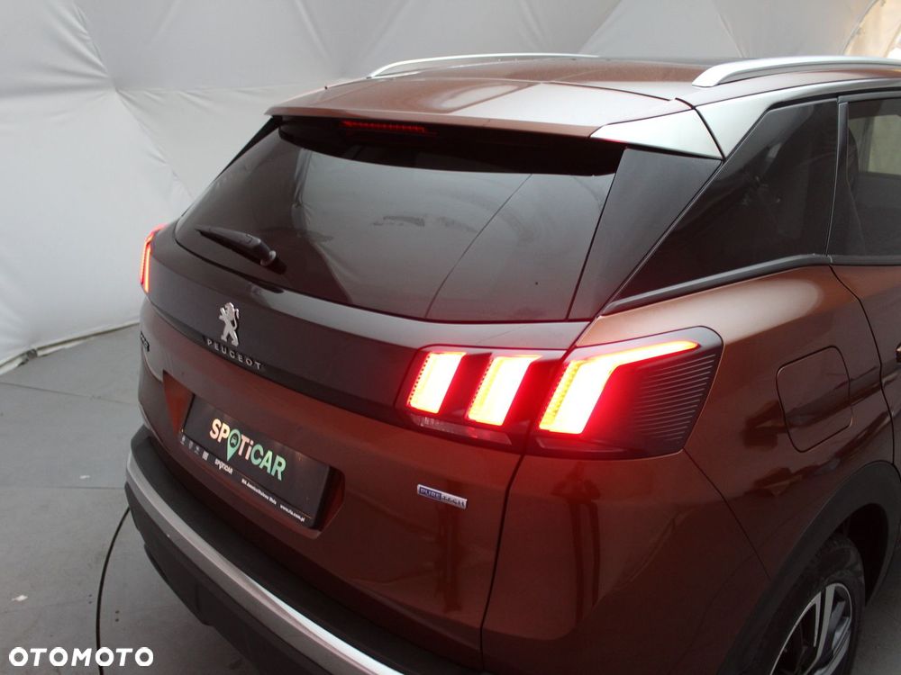 Peugeot 3008 1.2 PureTech Allure Pack S&S EAT8 - 24
