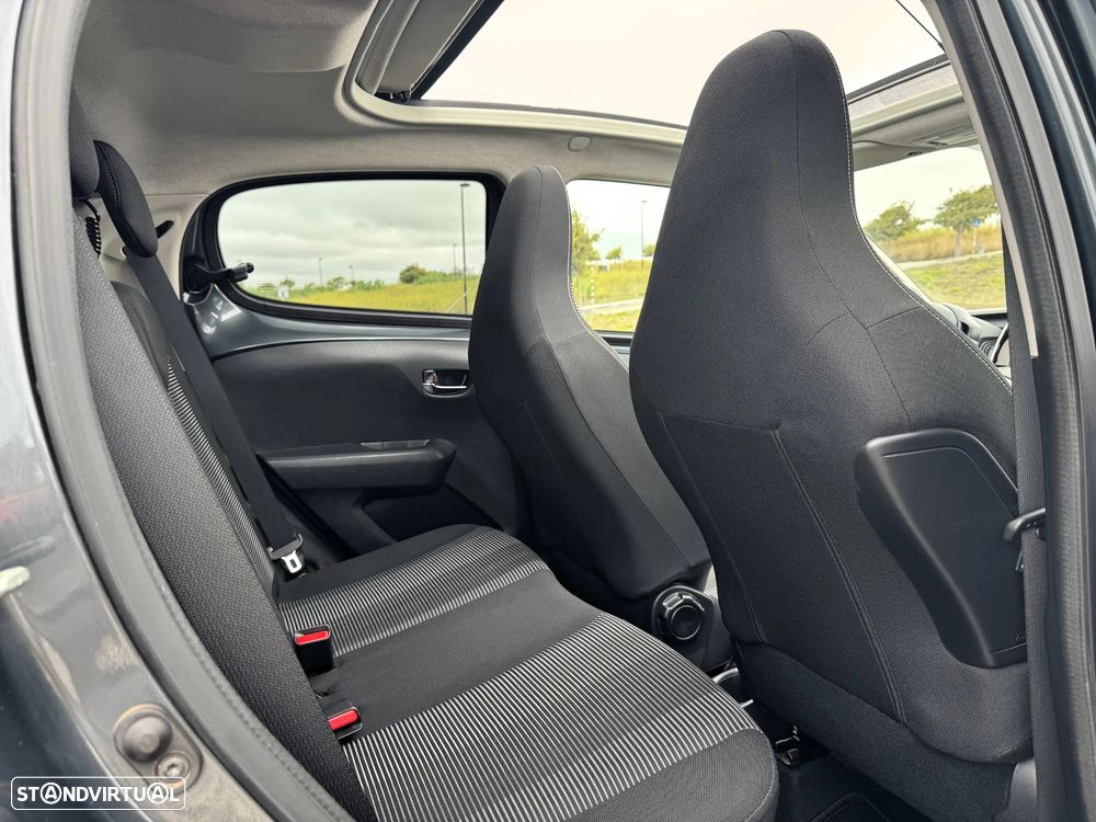 Peugeot 108 1.0 VTI S&S Top! Allure - 14