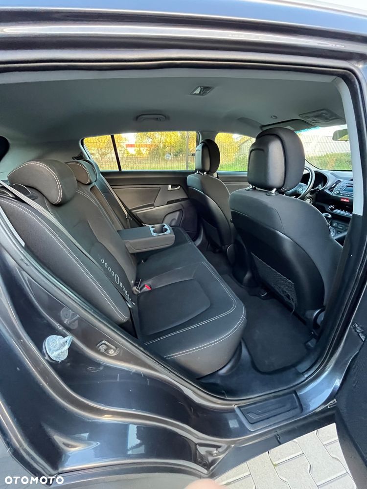 Kia Sportage 2.0 CVVT 2WD Automatik Spirit - 12