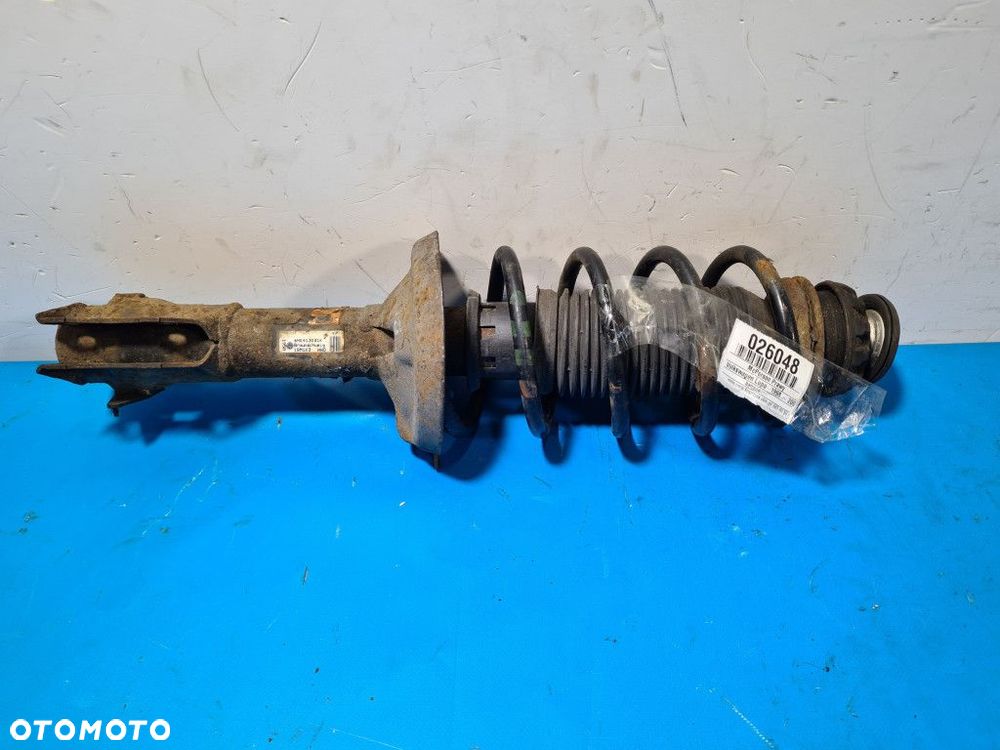 MCPERSON PRAWY VOLKSWAGEN LUPO - 1