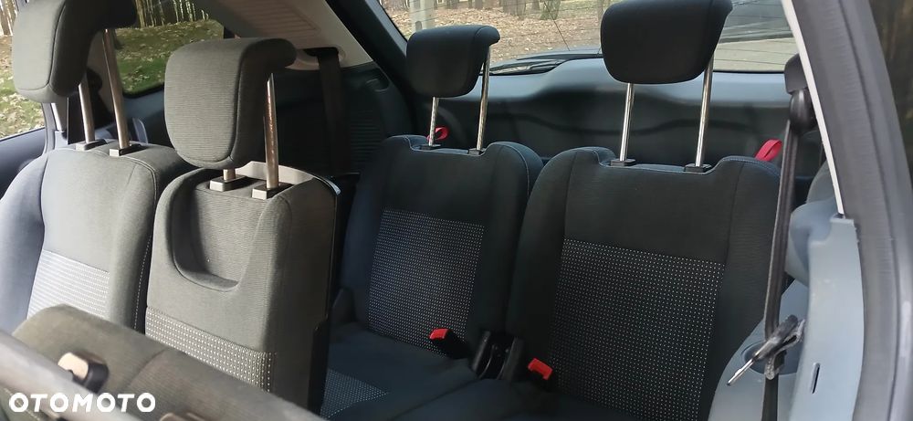 Ford Grand C-MAX 1.6 TDCi Start-Stop-System Business Edition - 19