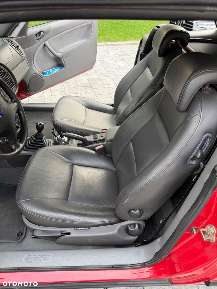 Saab 9-3 - 24