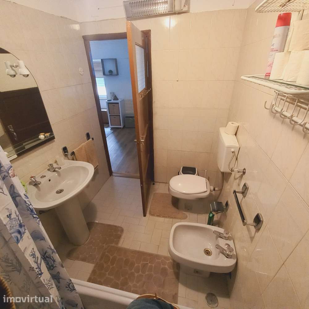 Moradia Escalos de Baixo - Grande imagem: 4/8