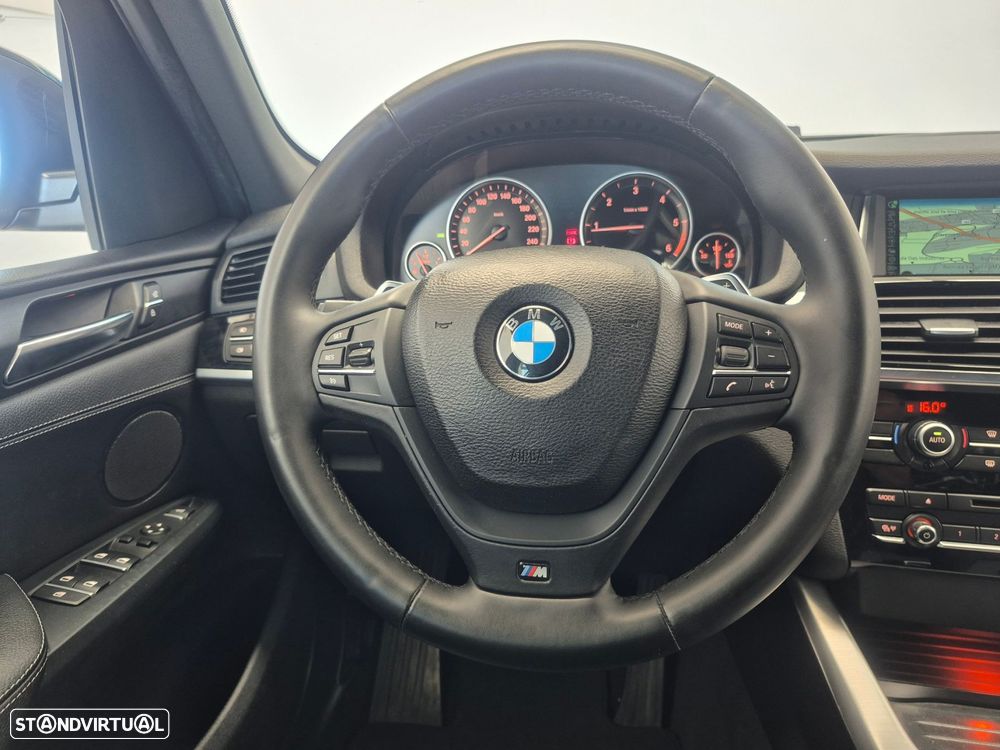 BMW X3 20 d xDrive xLine Auto — fotografia 12